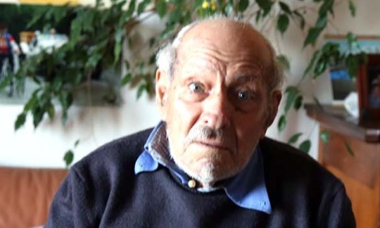 Dopo l'aggressione Prato torna a casa sulla sedia a rotelle: "Cò li matti ce se commatte male!"