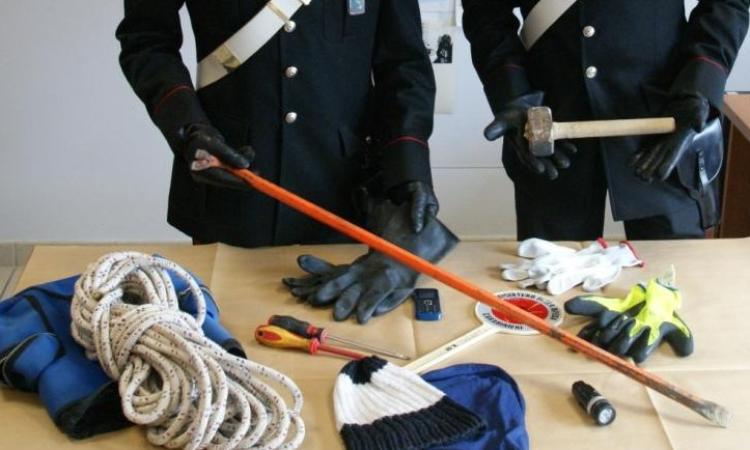 Assalto al Bar Smeraldo di Tolentino: un romeno in manette