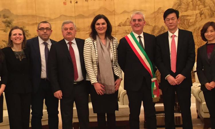 Il "made in Macerata" sbarca in Cina grazie a Ex.it