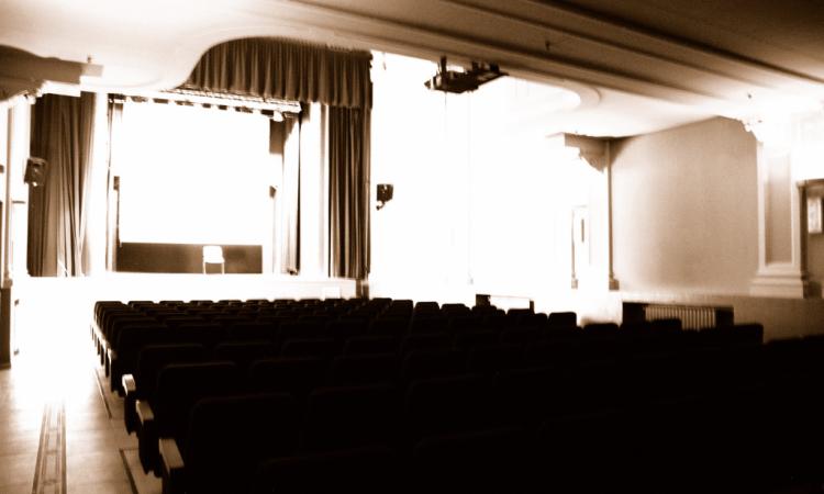 "Buio in sala": iniziativa a Macerata dell'Unione Italiana Ciechi