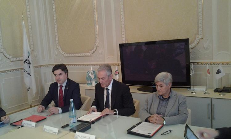 Matrimonio fra Unicam e Maceratese: l'accordo firmato a Firenze dal rettore Corradini e dalla presidente Tardella