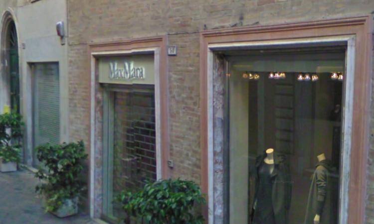 Ladri double-face a Macerata: rubati un cappotto di pregio e vecchi stivali da montagna