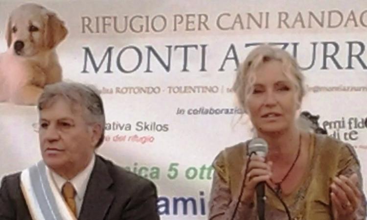 Licia Colò testimonial della Festa del Randagio al canile dei Monti Azzurri