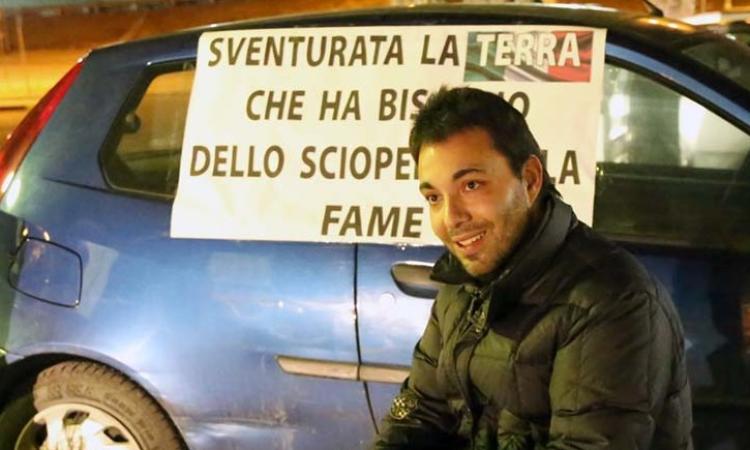 "Quella della sanità è una battaglia di tutti. Io non mollo": prosegue la protesta di Roberto Pioli - FOTO E VIDEO