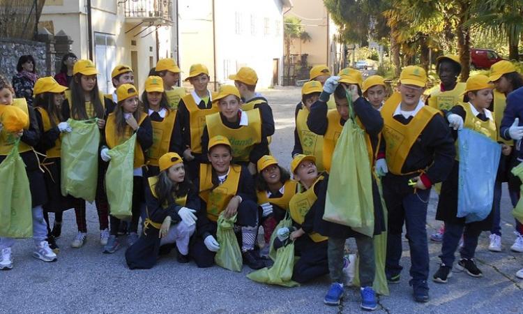 "Puliamo il mondo" arriva nelle scuole di Pieve Torina