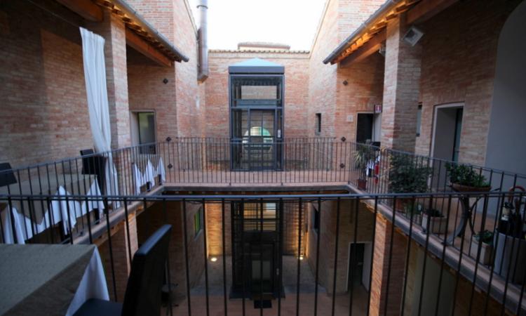 Tolentino, "Verdicchio 4 Talent" al ristorante "La Gattabuia"
