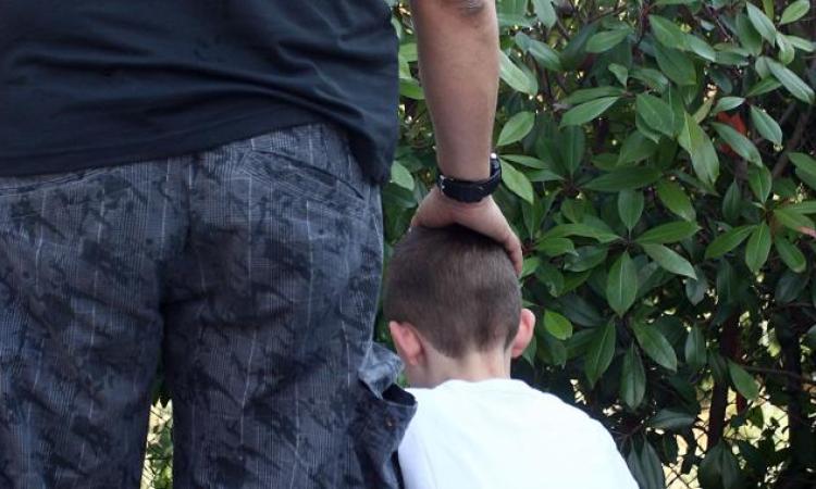 Porto Recanati choc: dodicenne molestato ai giardini