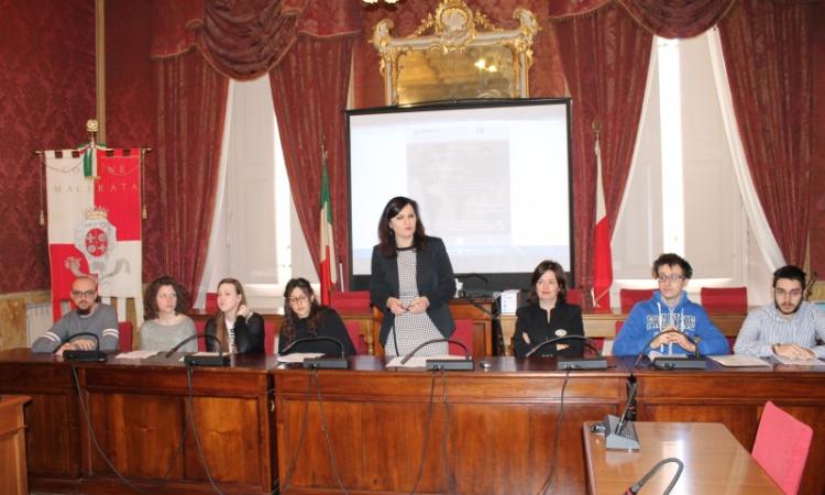 Macerata, al via la terza edizione dei Caffè filosofici Macerata, al via la terza edizione dei Caffè filosofici