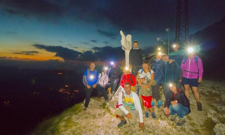 Tramonto sul monte Bove: escursione guidata fino a 1850 metri