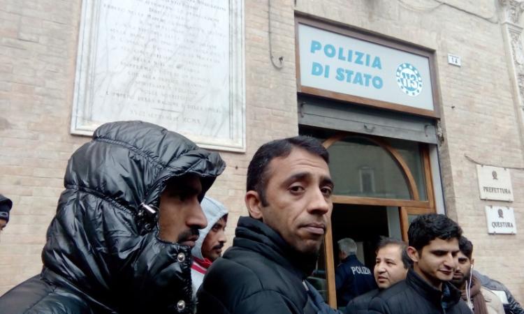 L’associazione Acsim e le proteste dei rifugiati: “Abbiamo la coscienza a posto”