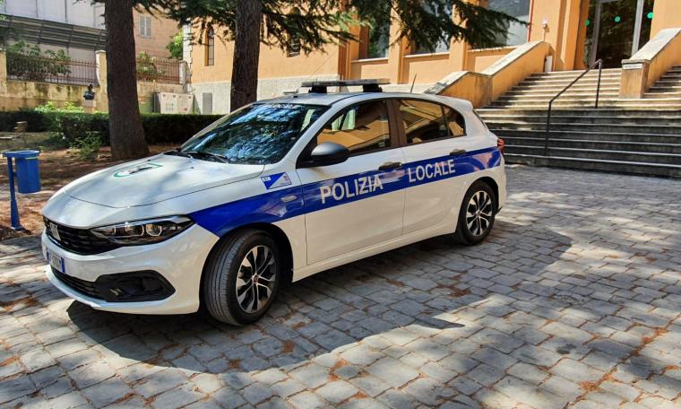 Macerata, doppio raid contro lo speed-check a Corneto: la Polizia locale denuncia ignoti