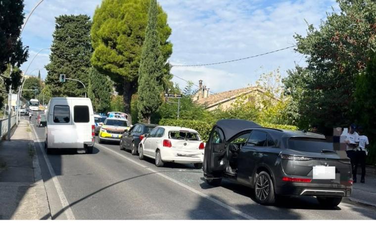 Macerata, tamponamento a catena in via Pancalducci: disagi alla circolazione