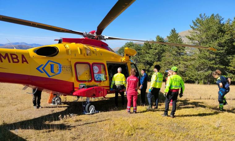 Frontignano, incidente sulle Saliere: ciclista ferito e trasferito a Torrette